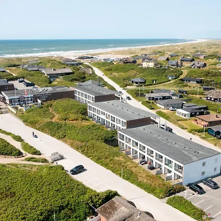 Paen Og Hyggelig Indrettet Sj3202 Daire Henne Strand